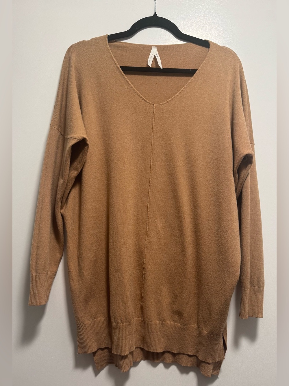 Camel Brown Oversized V-Neck High Low Knit Sweater M/L